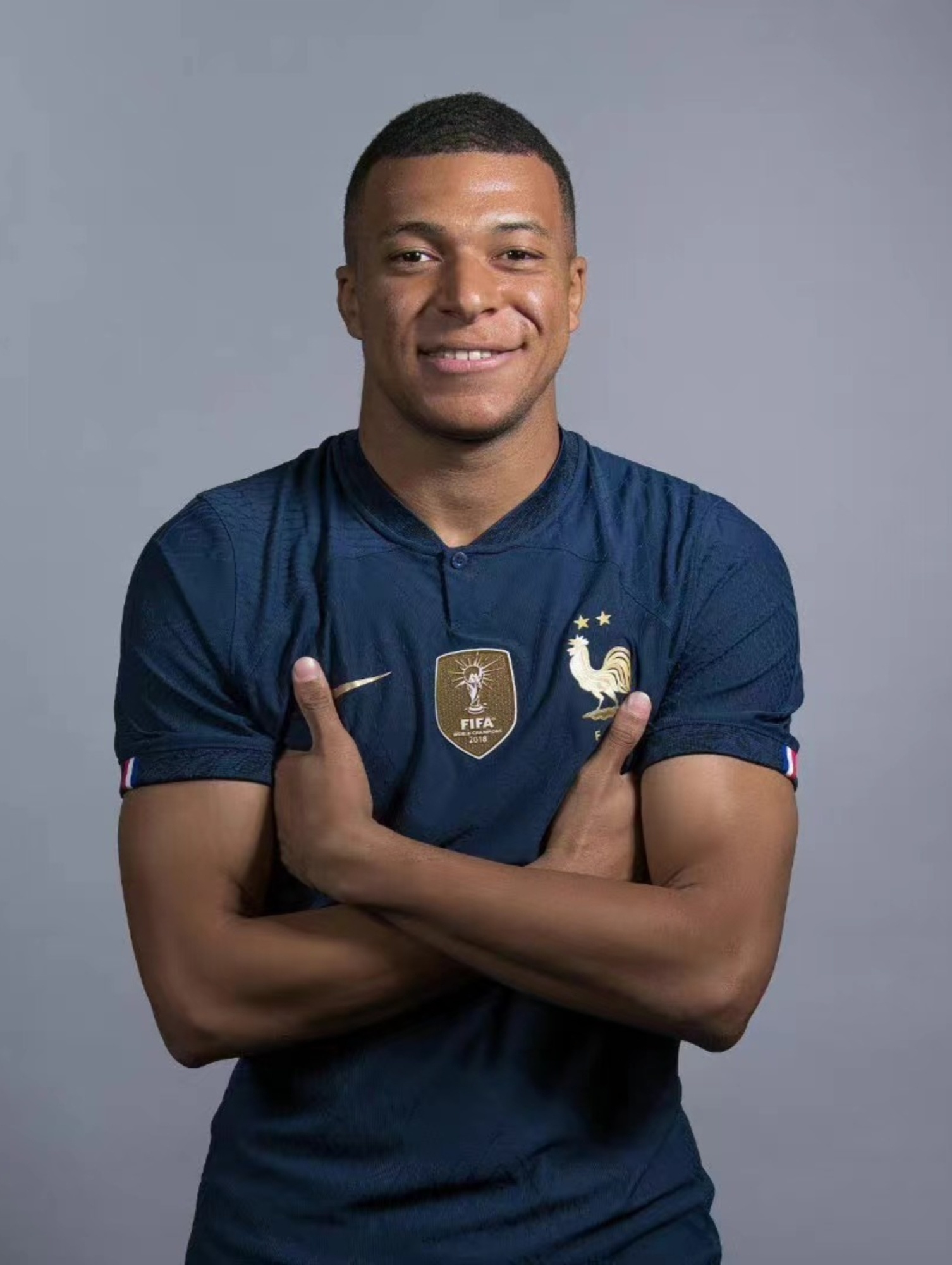 杜兰特长传送助攻 谢泼德飞身双手扣篮