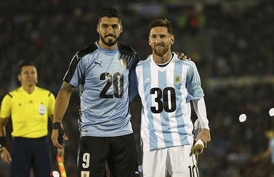 《解限机》短评：左右摇摆的四不像