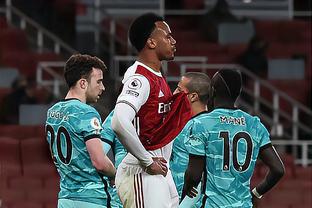 [中超]侯森出球被断 瓦科横传助攻泽卡破门