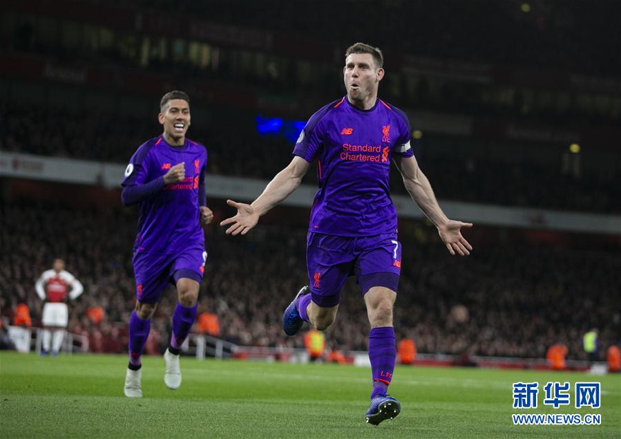 BLG换打野后无敌了，轻松暴打TES，成登峰组唯一不败队伍