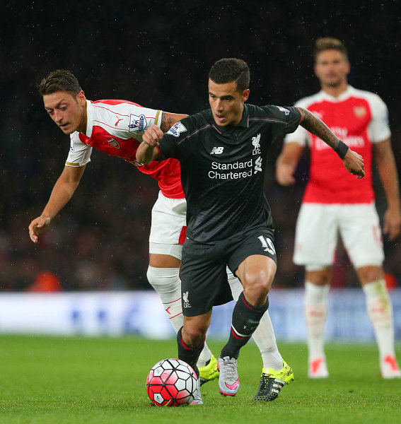 英雄联盟LPL季后赛关键对局复盘